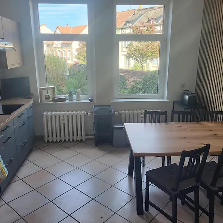 Apartamento Grosse Im Eg Mit 2xac *