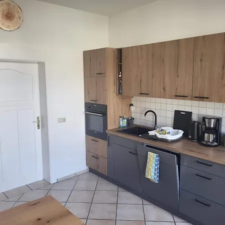 Grosse Im Eg Mit 2xac Apartamento